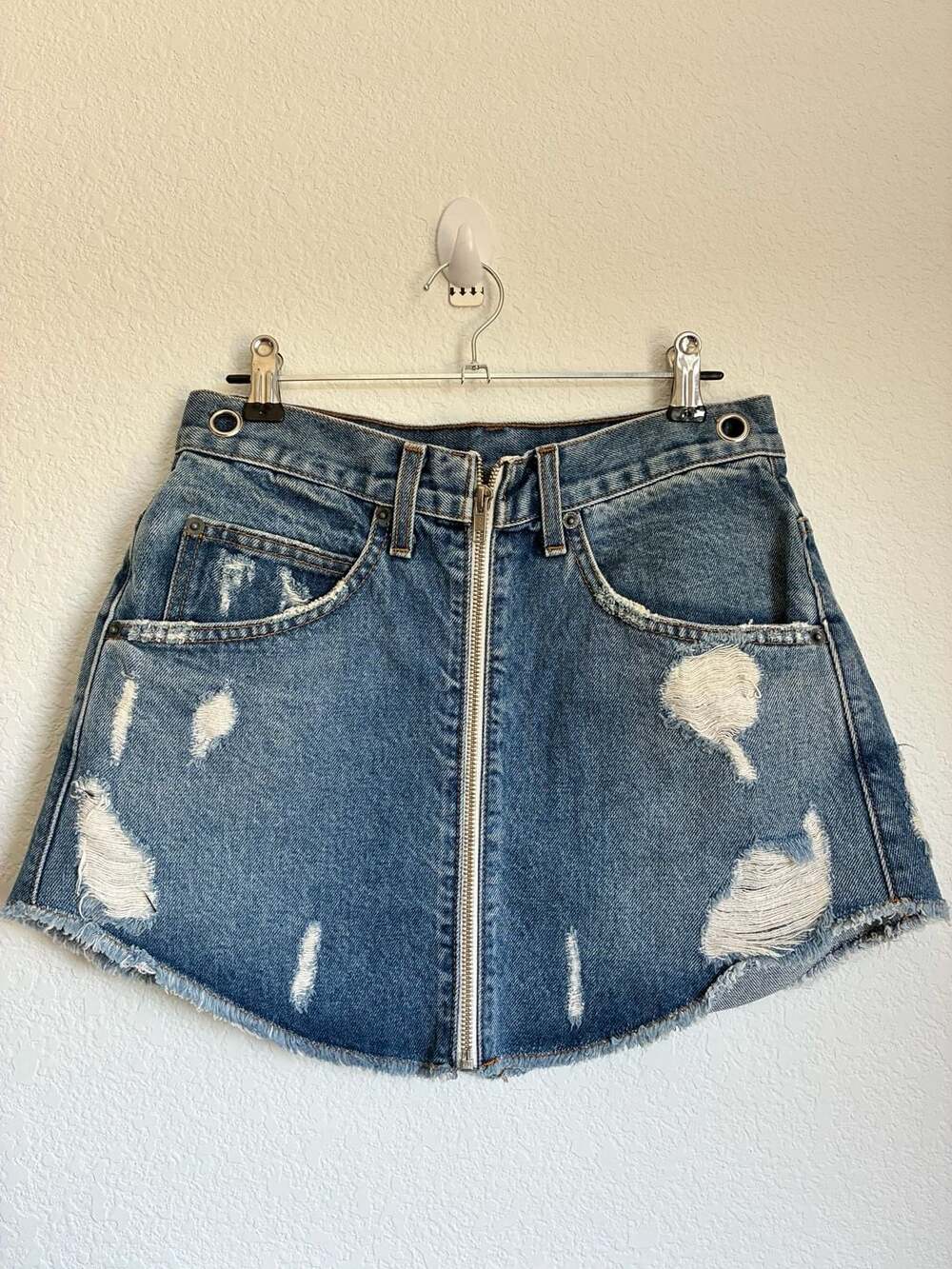 Carmar Beatrice Adige Distressed Denim Zip Front Mini Skirt 27